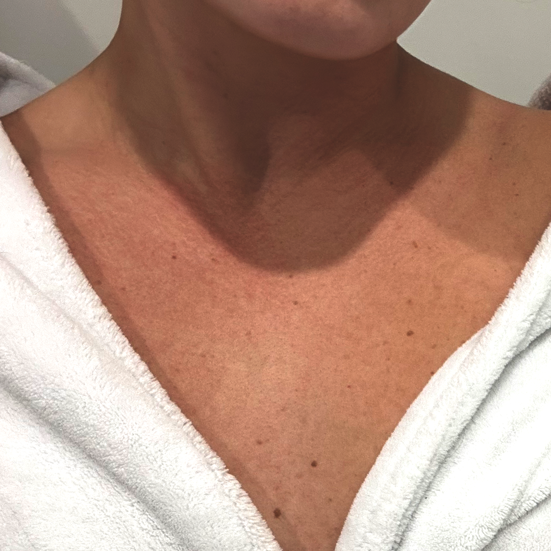 After using frank body Firm + Glow Self Tan Mousse: a bronzed, evenly tanned stomach and torso.